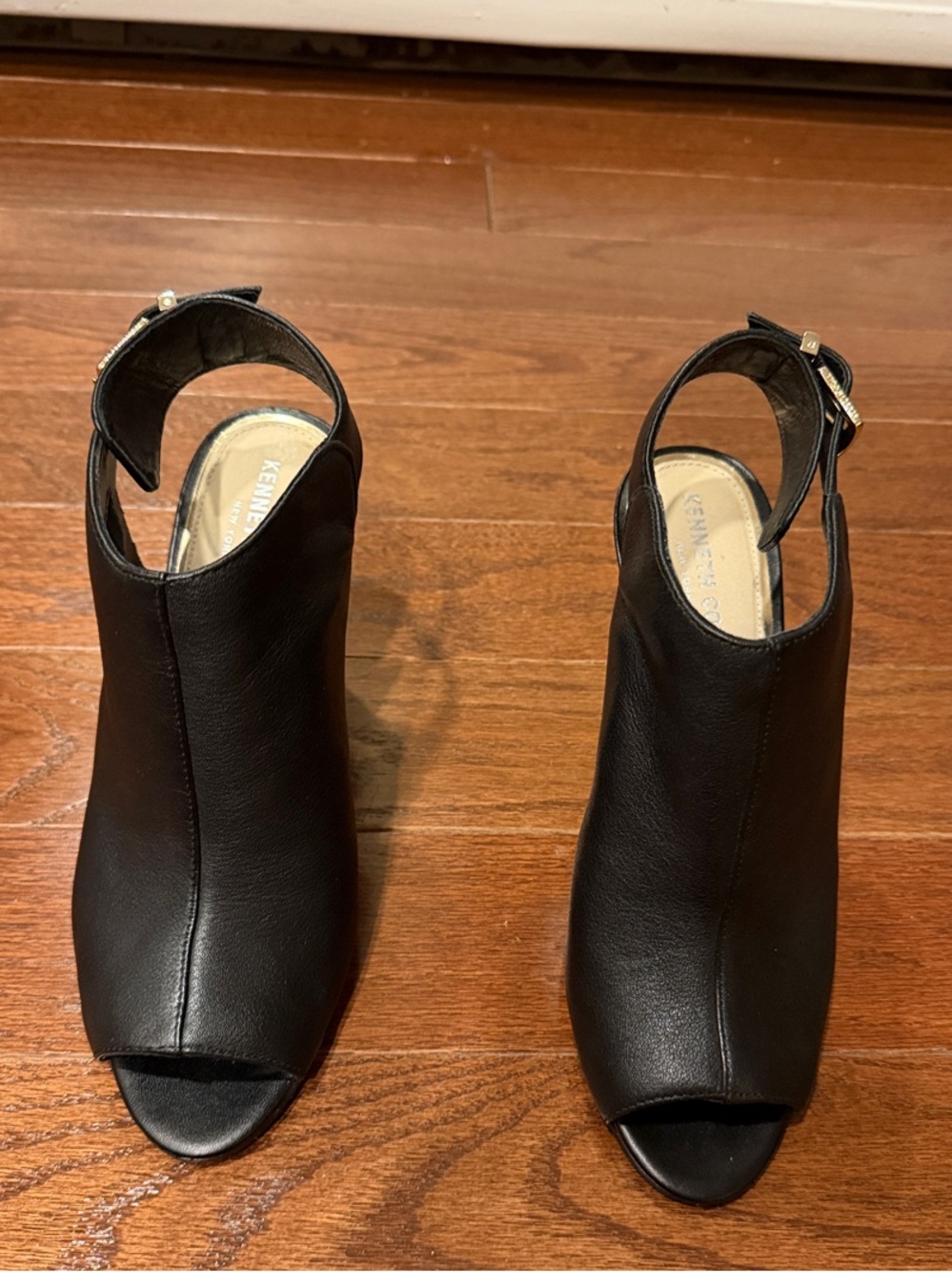 Kenneth Cole Black Open-Toe Wedge Sandals with Ankle Strap